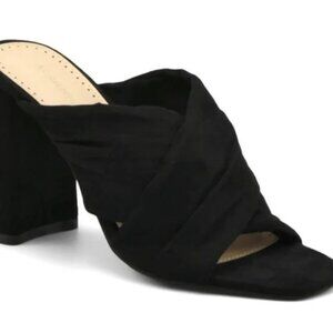 ADRIENNE VITTADINI Black Suede Cross Sandal Shoes NWOT